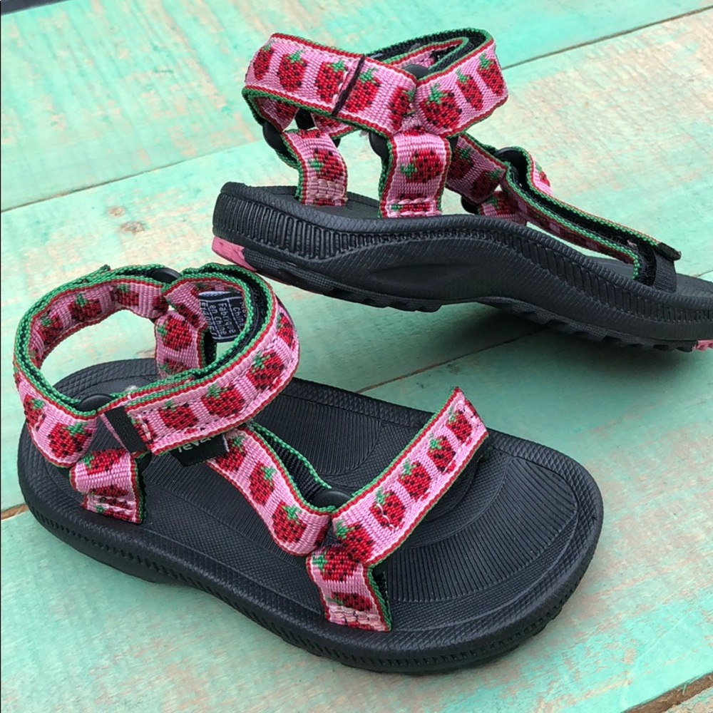 Toddler Strawberry Teva Sandals SZ 6
